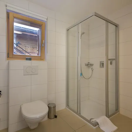 Chalet Joli * לה צומאז